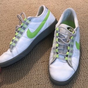 Nike Men’s Tennis Shoes